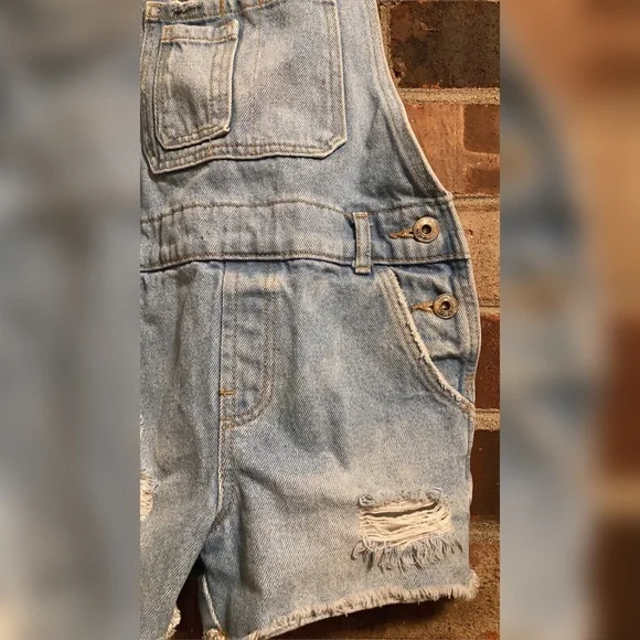 Girl Zara Short Demin Overalls - Picture 6 of 6